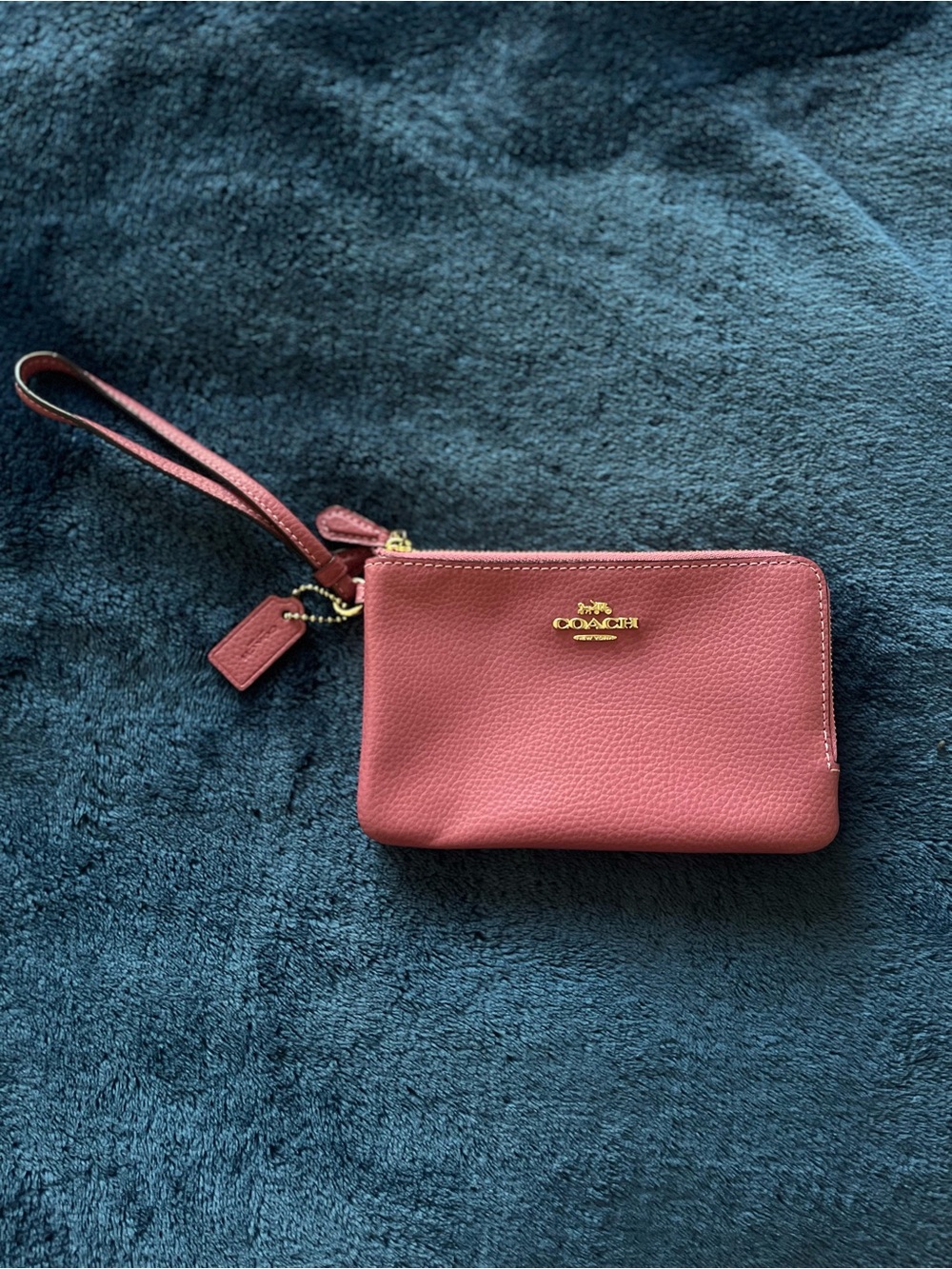 Coach Pebble Leather Wristlet - Rose